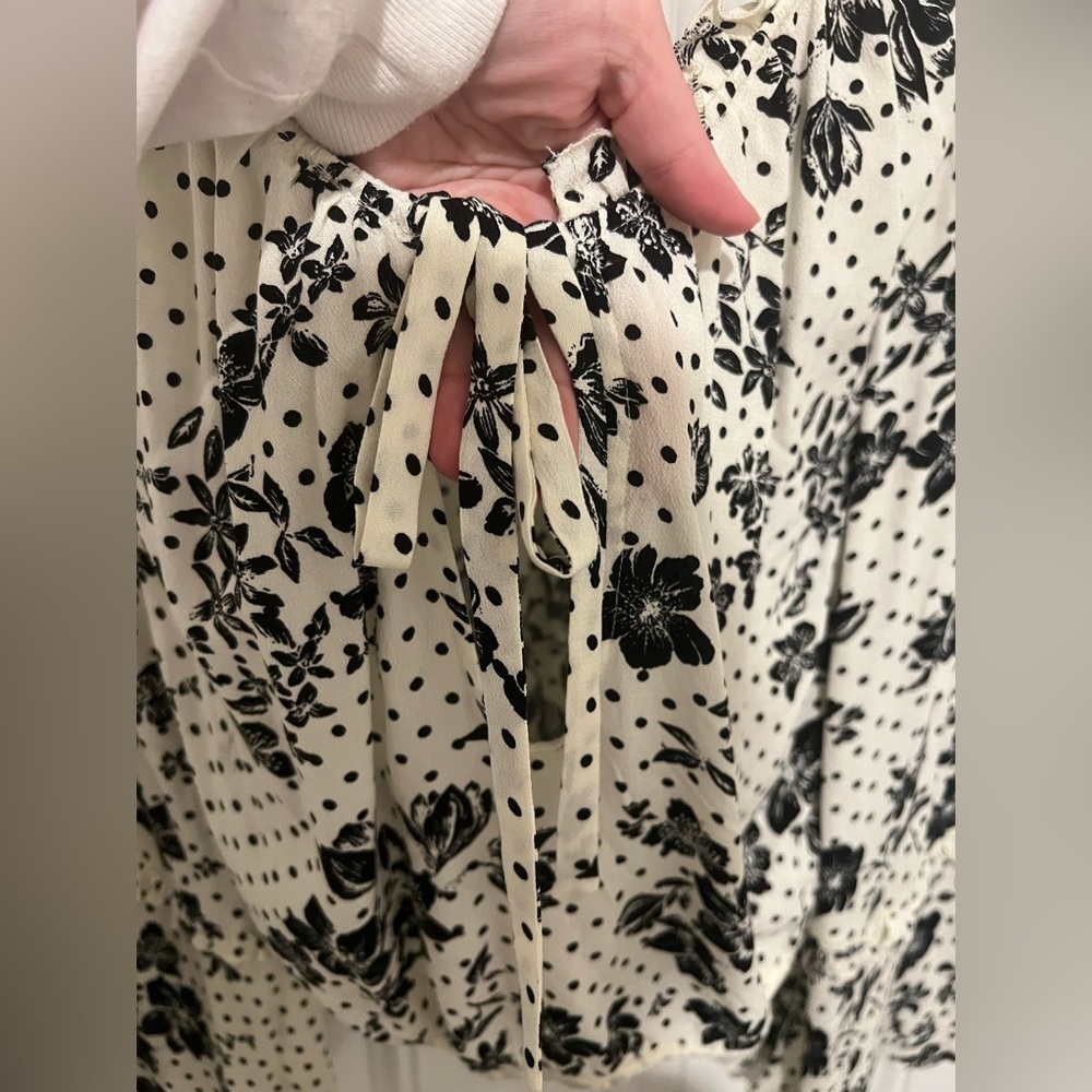 Intimately Free People Cream & Black Floral Boho Peasant Blouse Size Small/Med - Picture 13 of 14